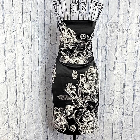 WHITE HOUSE BLACK MARKET Floral Strapless‎ Dress Size 00 - Picture 1 of 9